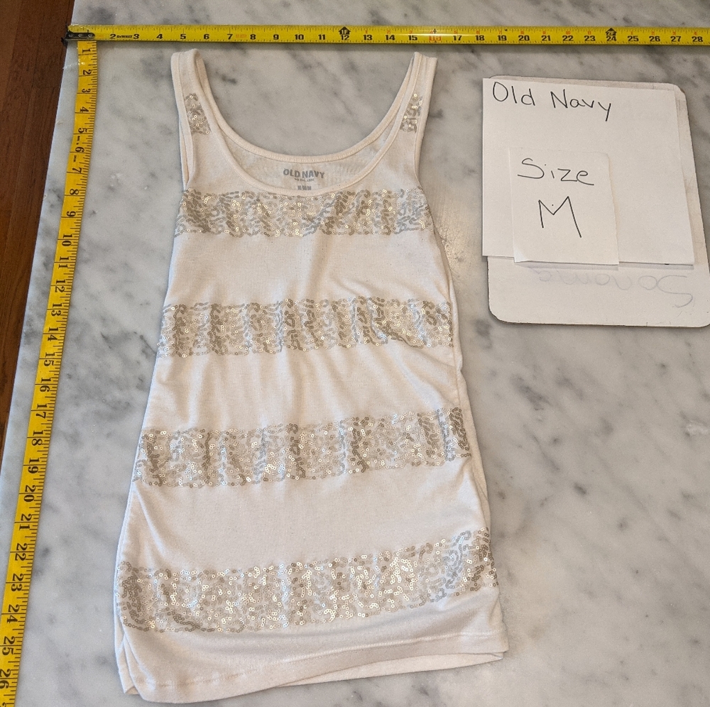 5/$25 Cream sequin tank